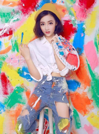 侯纾u
