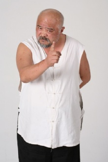 李琦